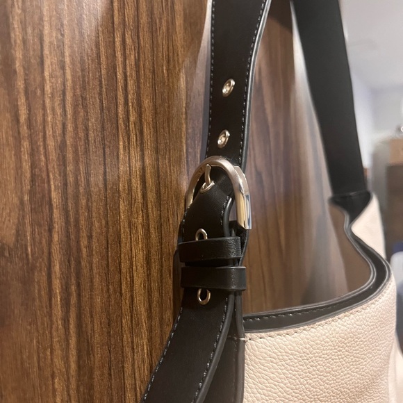 Vince Camuto - Cream & Black Genuine Leather Shoulder Bag - Silver Hardware - Picture 3 of 9